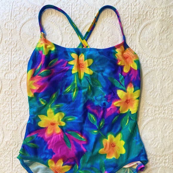 Vintage swimsuit - Picture 1 of 3